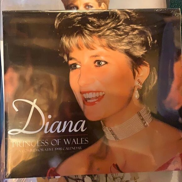 Lot of 5 Princess Diana Calendars NEW - Picture 3 of 5